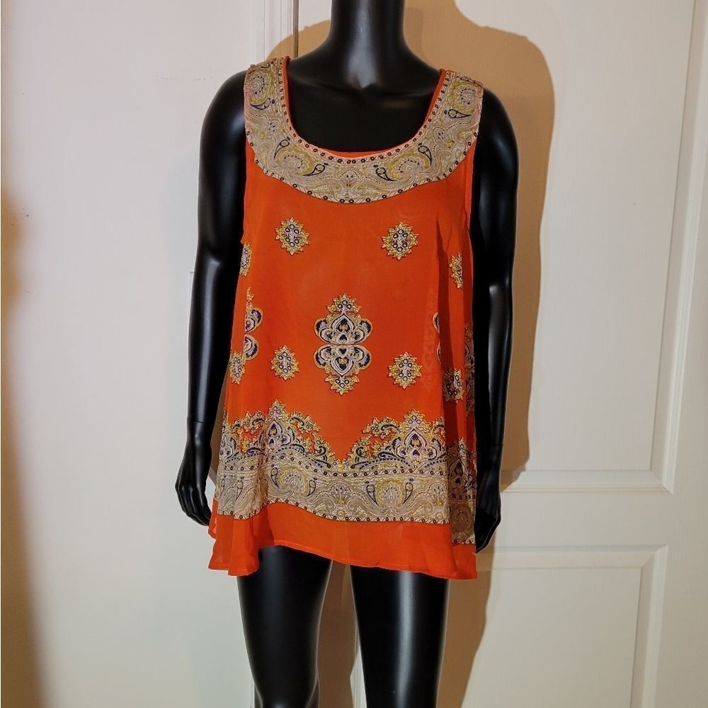 BRAND NEW COLOR OF INDIA SLEEVELESS  ROUNDNECK LINE WOMEN"S TOP